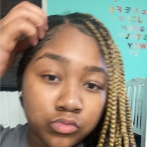 Meet your Posher, Kaylee